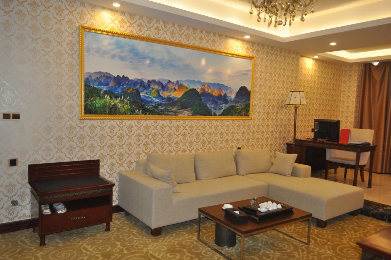 Guangdong Yao Cultural Hotel Liannan Bagian luar foto